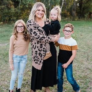 Meet your Posher, Britney